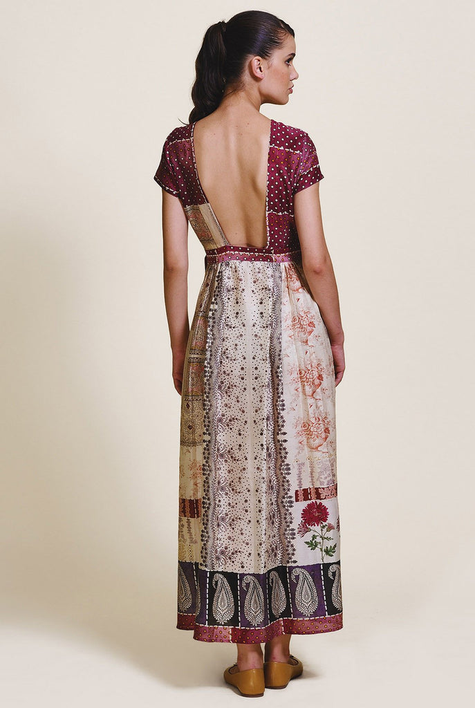 ILA-LACE- DRESS