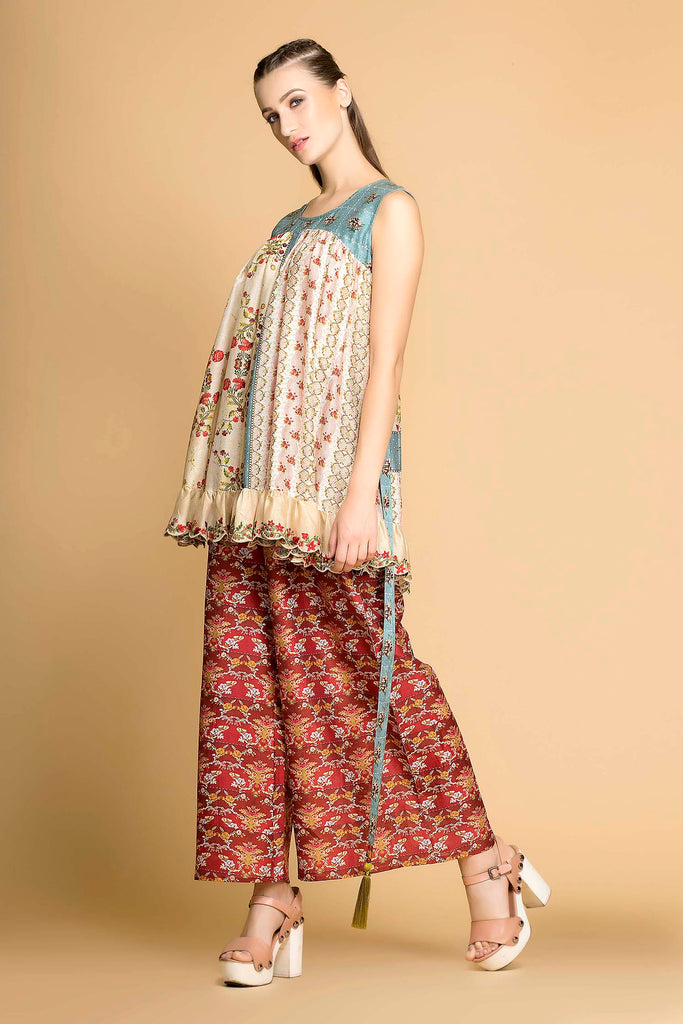 CARNIVAL-SILK GATHER